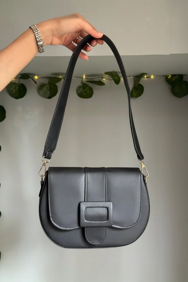 13_879c349c-8a51-4257-b9e2-66c2c2e15006 Rovsita Fineur Shoulder Bag Nubi - Black